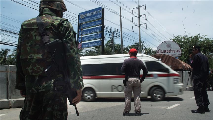 Cambodia: Police official warns of colour revolution