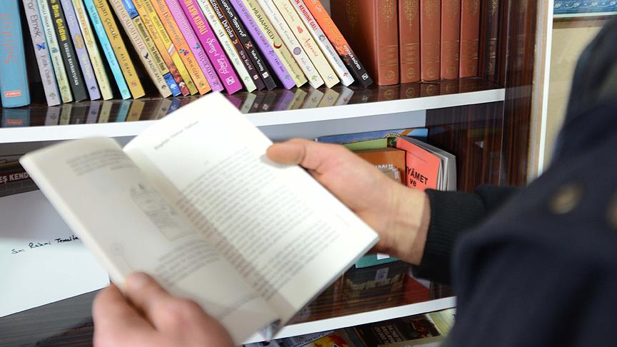 Şehit çocuklarına ücretsiz kitap