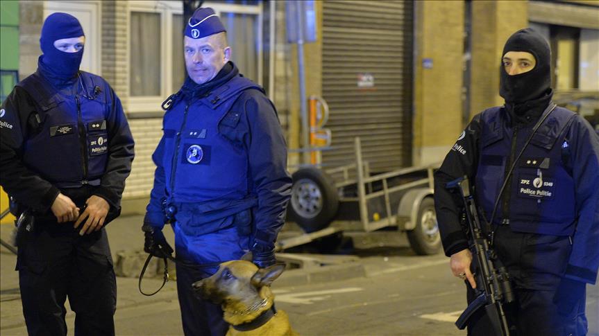 Paris attacks suspect Abdeslam 'will not fight extradition'