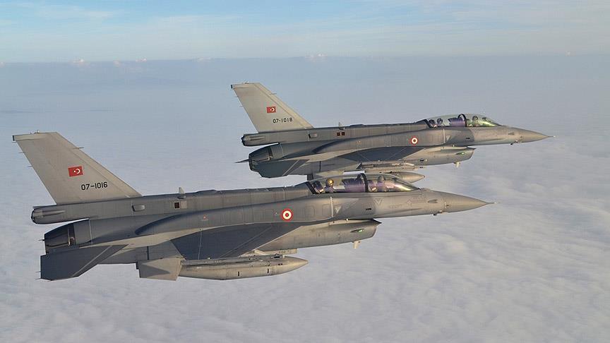جنگنده‌های نیروهای هوايی ترکیه اردوگاه‌های پ.ک.ک در شمال عراق را بمباران كردند
