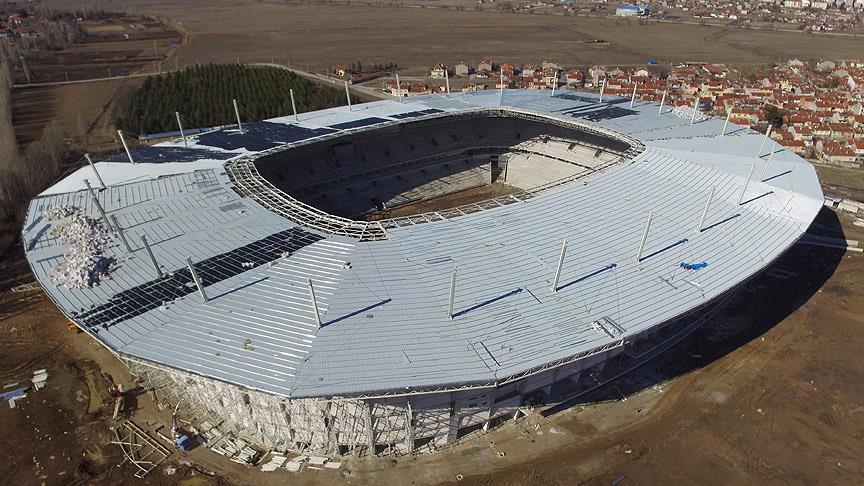 Gençlik ve Spor Bakanı Kılıç: 7 statta çalışmaların yüzde 70'i tamamlandı