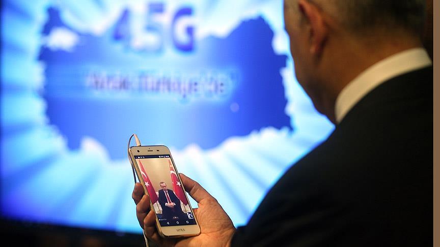 Türkiye 4,5G'ye geçti internet 10 kat hızlandı