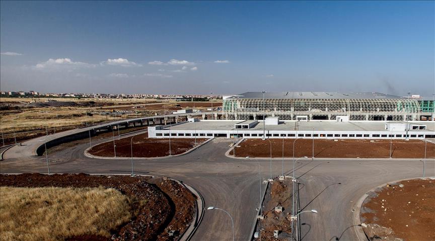 Turkish PM reveals new air routes for Diyarbakir