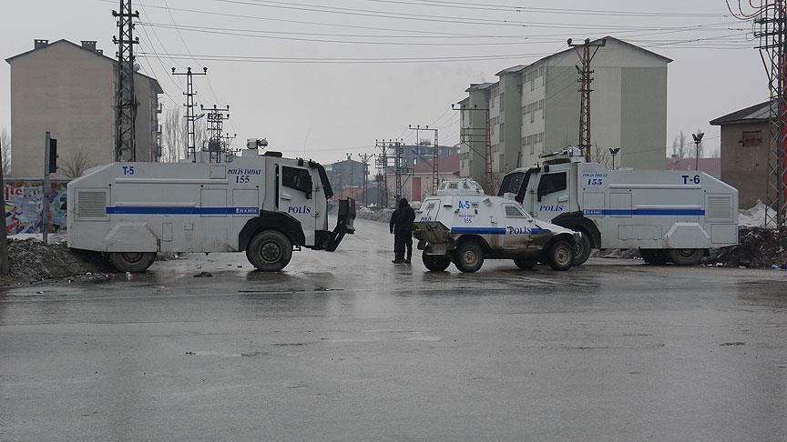 One guard killed in PKK attack in southeast