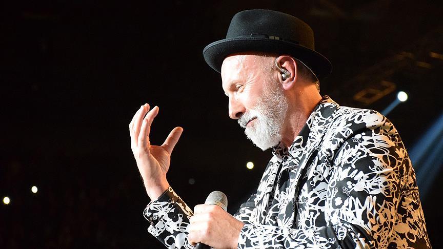 Dino Merlin 23 Nisan'da konser verecek