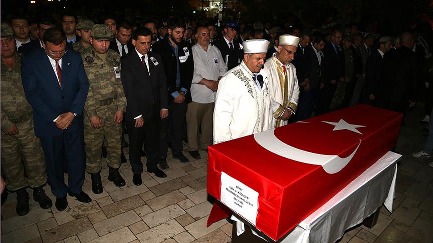 Şehit Jandarma Uzman Çavuş Çelik son yolcuğuna uğurlandı