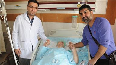 Suriyeli kadının karnından 12 kilogram ur çıkarıldı