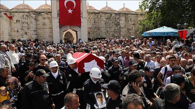 Şehit polis memuru Küpeli son yolculuğuna uğurlandı