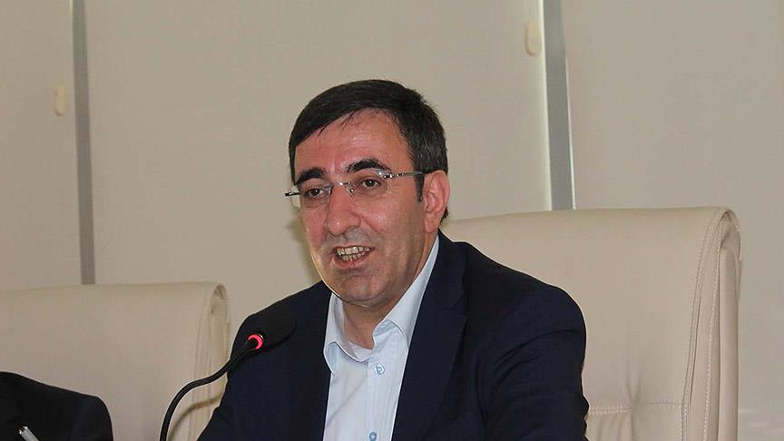 Kalkınma Bakanı Yılmaz: İranla geçen yılki ticaretimizin 3'te biri milli paralarımızla gerçekleşti