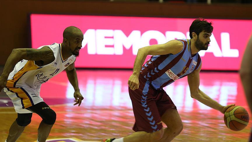 Trabzonspor Medical Park 1 sayı farkla kazandı