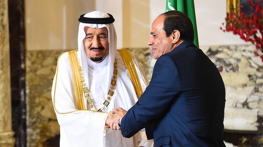 Egypt cedes two Red Sea islands to Saudi Arabia