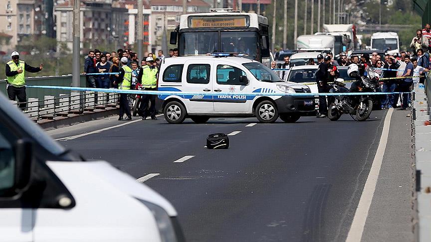 Haliç Köprüsü'nde şüpheli paket