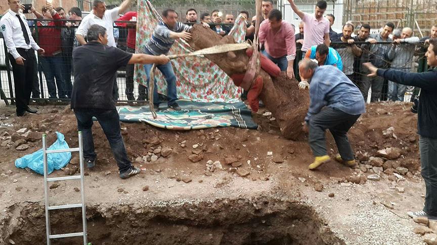 Kocaeli'de 2 bin yıllık heykel için kazı