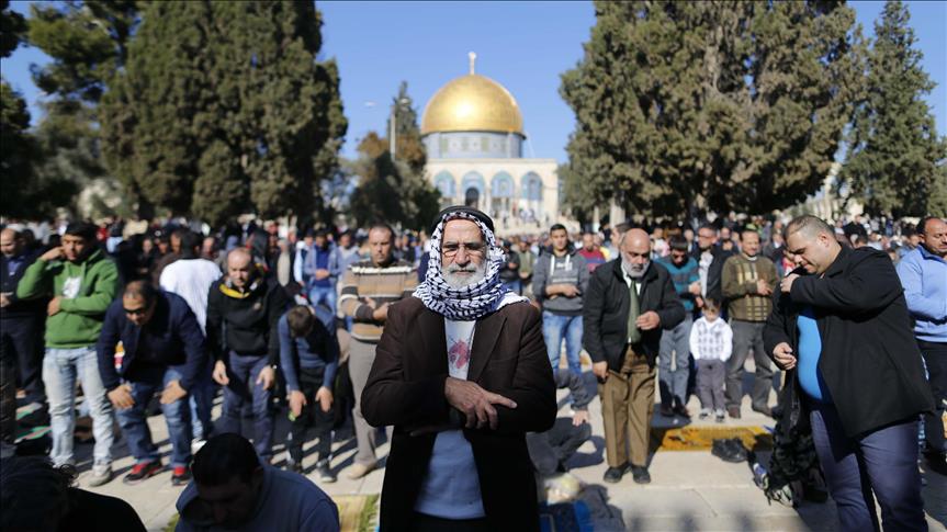 Israel to allow Gaza’s elderly to pray at Al-Aqsa