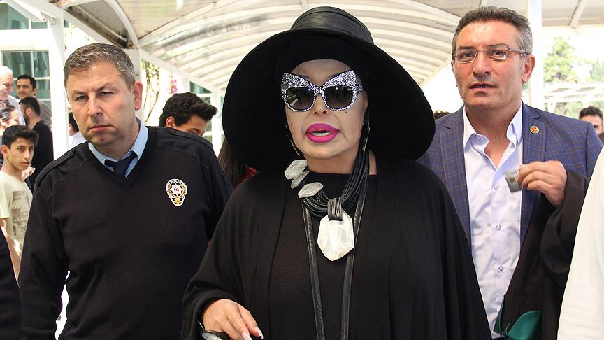 Bülent Ersoy Antalya'da ifade verdi