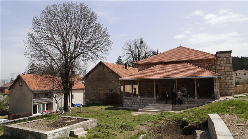 Otvaranje druge džamije u Nevesinju 24. aprila: Careva džamija, nacionalni spomenik BiH, u prijeratnom izdanju 