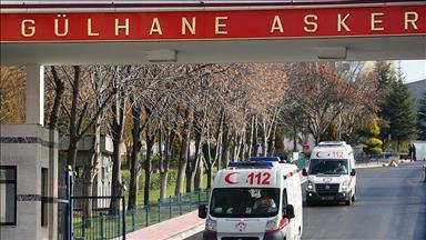 Yaralı özel harekat polisi GATA'da şehit oldu