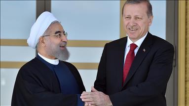 استقبال رسمی اردوغان از رئیس جمهور ایران در آنکارا 