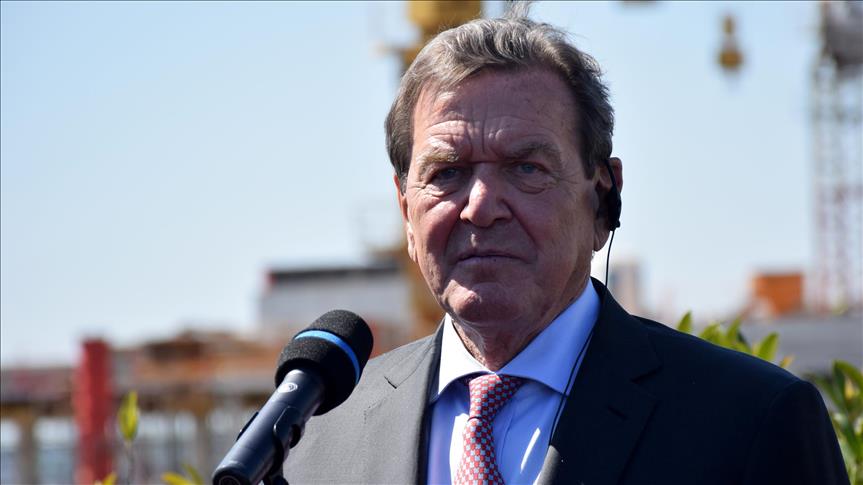 Bivši kancelar Nemačke Šreder u Beogradu: Srbija može biti članica EU do 2020. godine