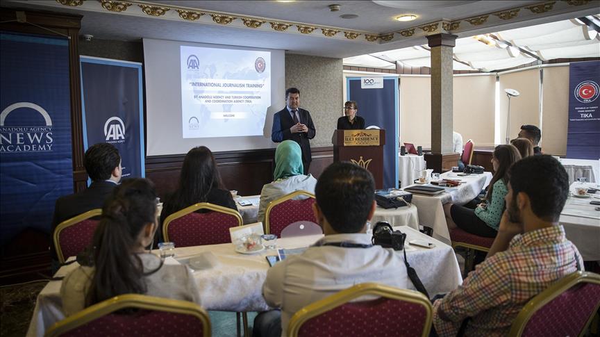 Anadolu Agency trains Lebanese journalists in Ankara