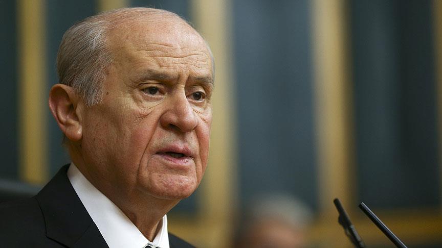 Bahçeli'den Kahraman'a 'laiklik' uyarısı