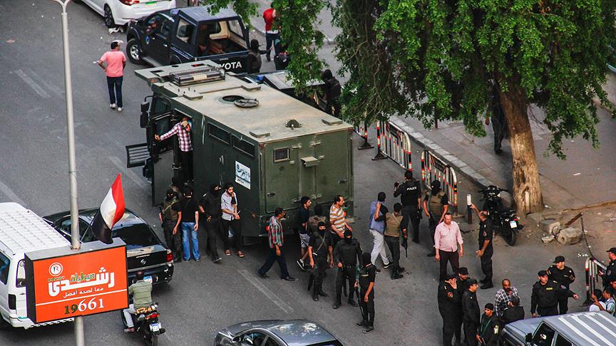 Mısır'da 25 Nisan eylemleri: 423 kişi gözaltında