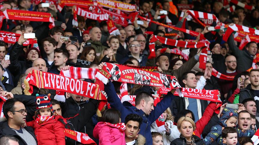 Families of slain English fans call for prosecutions