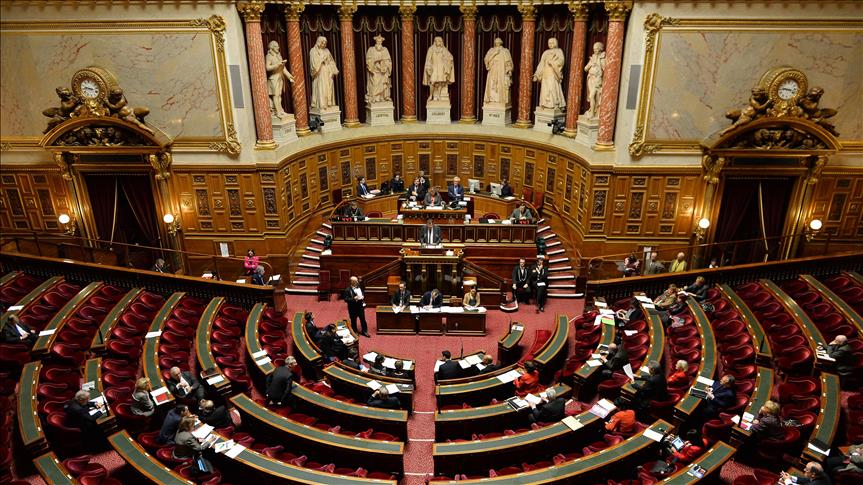 French lawmakers urge lifting of EU sanctions on Russia 