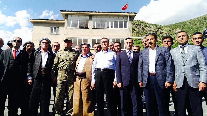 Vali Su'dan Jirki Aşireti'ne geçmiş olsun ziyareti