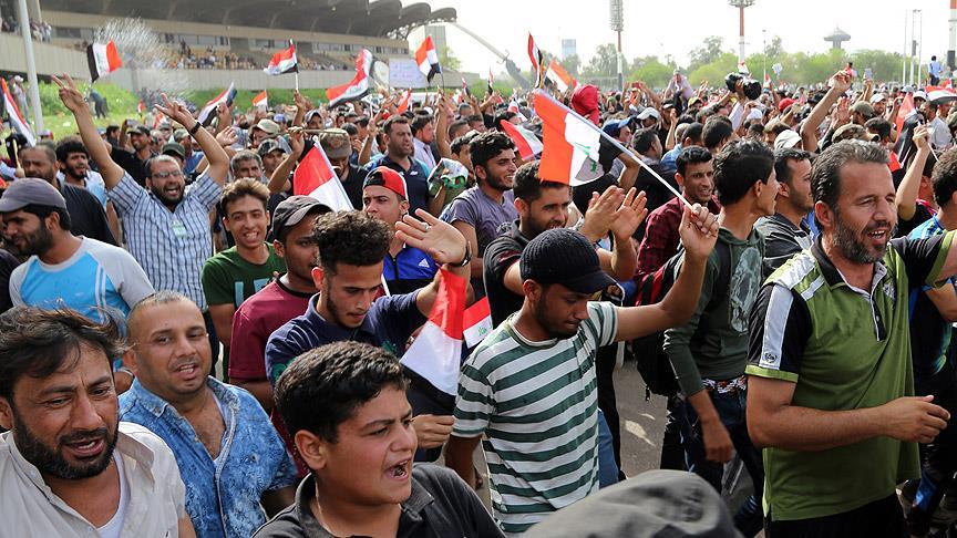 Sadr yanlısı göstericilerin Yeşil Bölge'deki eylemi sürüyor