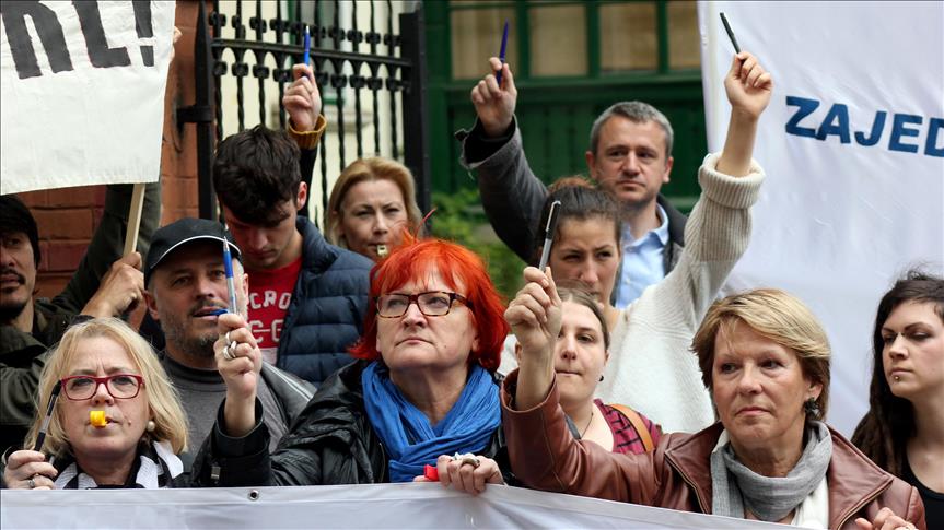 Hrvatska: Novinari prosvjedom zahtijevali ostavku ministra kulture Zlatka Hasanbegovića