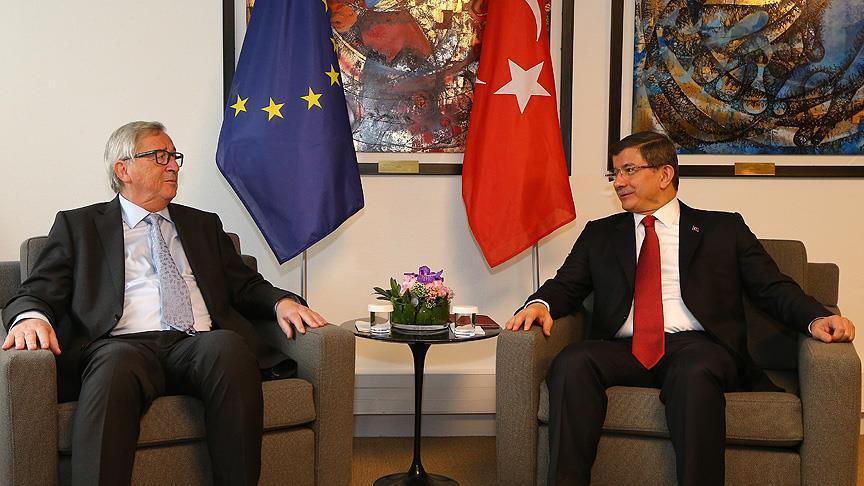 Davutoğlu ile Juncker 'vize'yi görüştü