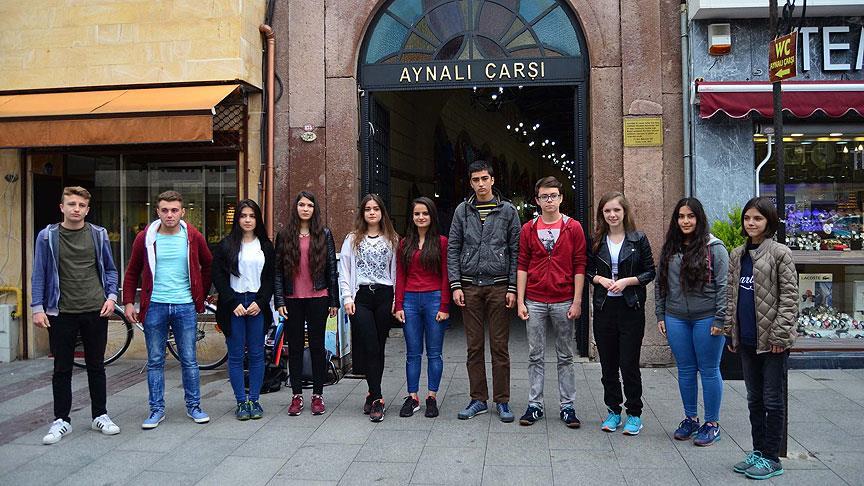Öğrencilerden işaret diliyle "Çanakkale Türküsü"