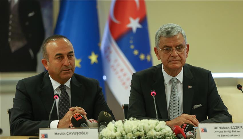 Cavusoglu: Preporuka Evropske komisije za liberalizaciju viznog režima je nova stranica u odnosima Turske i EU 