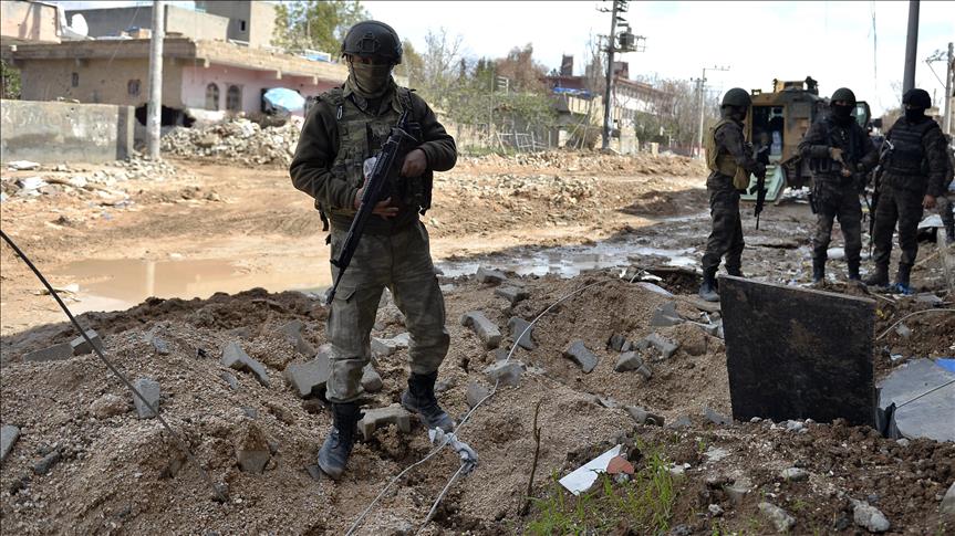 Turqi, në operacione vriten nëntë terroristë të PKK-së