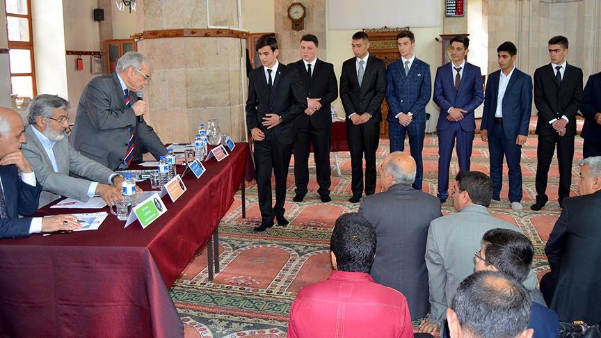 Genç Hatipler Minberde Hutbe Okuma Türkiye Finali