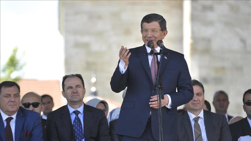 Turkish PM opens renovated iconic Bosnian mosque