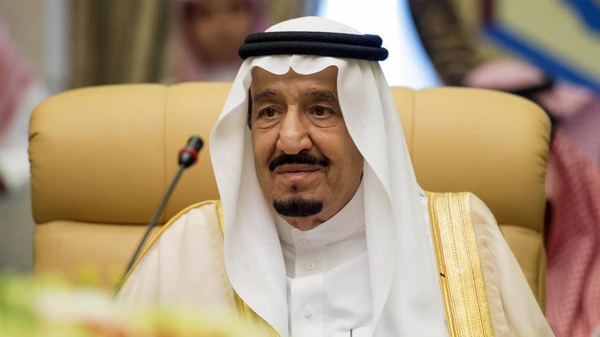 Long-serving Saudi oil minister replaced