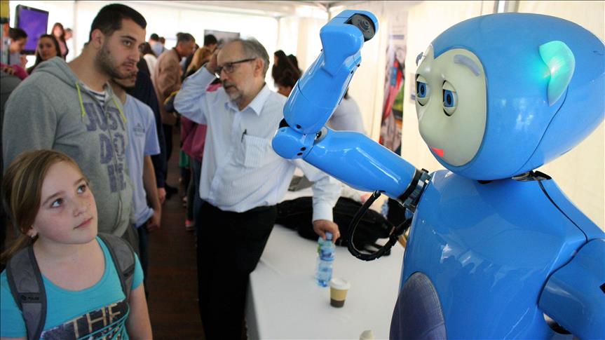 Robot Marko predstavljen na novosadskom Festivalu nauke: Terapeut za djecu  sa cerebralnom paralizom