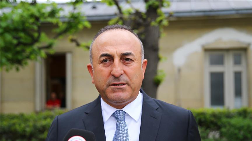 Russia violating Syria truce, Turkish FM told in Paris
