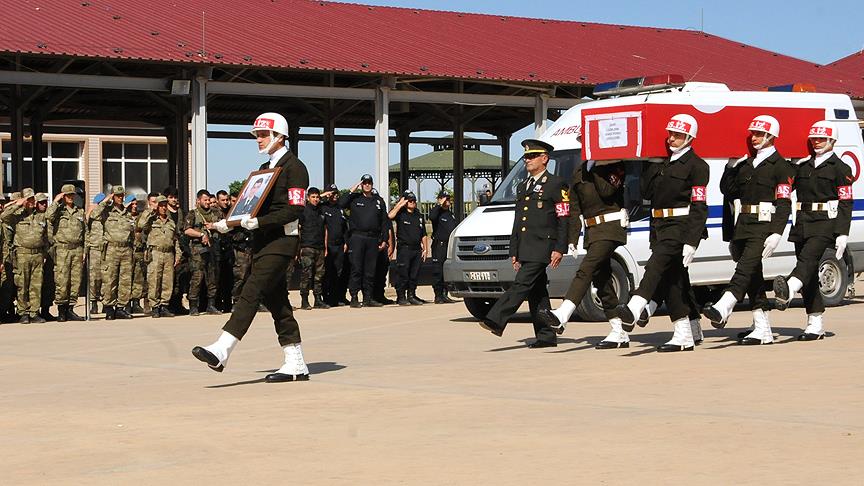 Mardin'de şehit asker için tören
