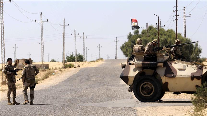 الجيش المصري يقتل 11 مسلحًا في شمال سيناء (مصدر أمني)