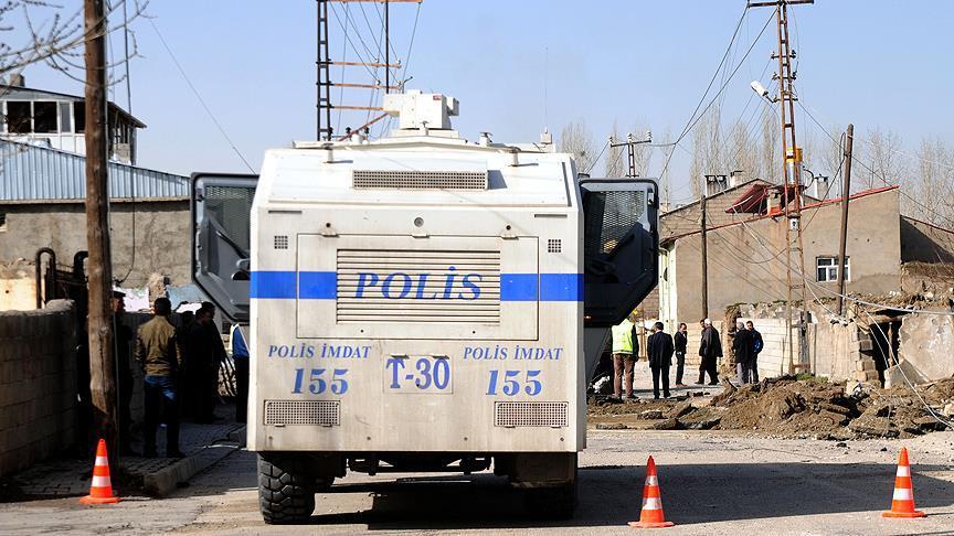 2 police martyred by roadside bomb in east Turkey