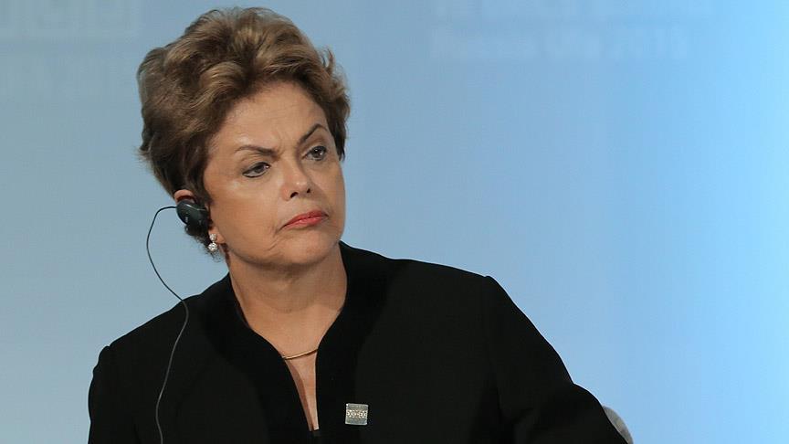 Rousseff'in azil süreciyle ilgili oturum 18 saattir sürüyor