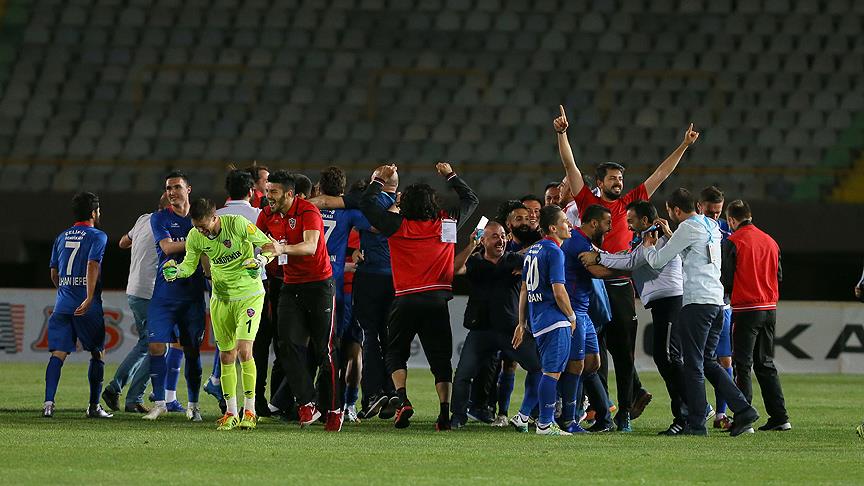 Kardemir Karabükspor Süper Lig'e yükseldi