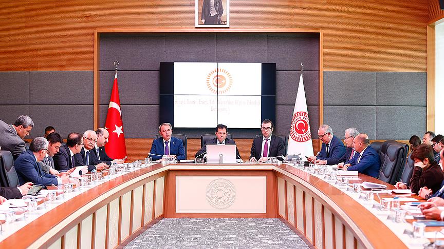 İktidar muhalefet el ele verdi, komisyon rekora koştu
