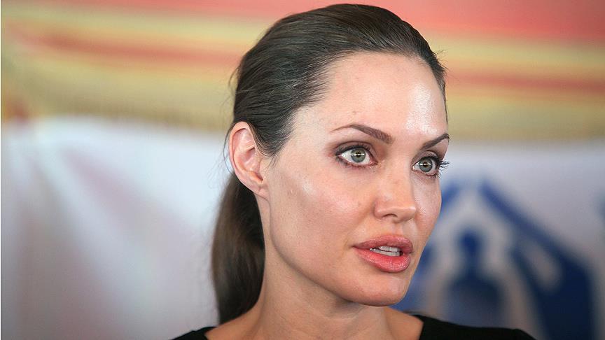 Hollywood yıldızı Jolie'den "sığınmacı" eleştirisi