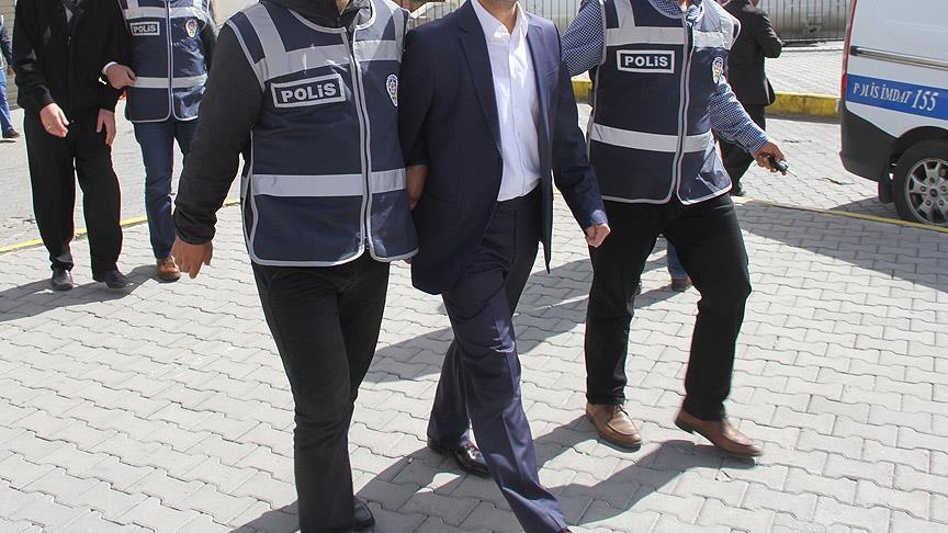 Isparta'da FETÖ/PDY operasyonunda 10 gözaltı