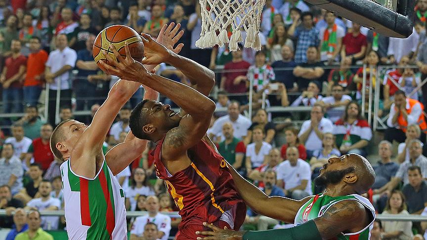 Galatasaray Odeabank seride durumu 1-1'e getirdi