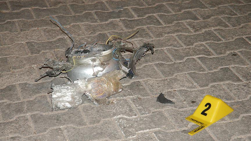 Adana'da bomba süsü verilmiş piknik tüpü fünyeyle patlatıldı